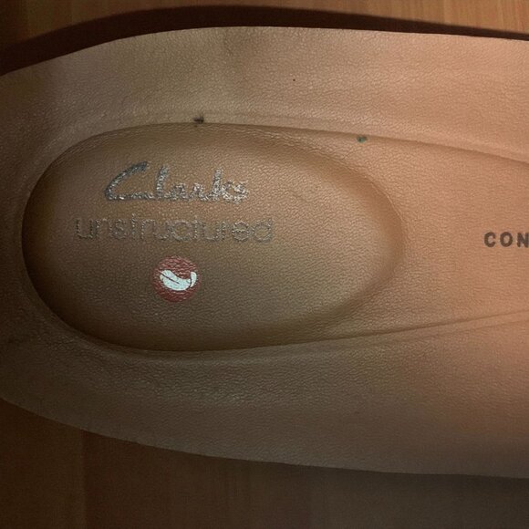 Clarks Shaylin Up Women's Taupe Suede Side Zip Ankle Boots Wedge Heel Sz 9.5D - Picture 8 of 9